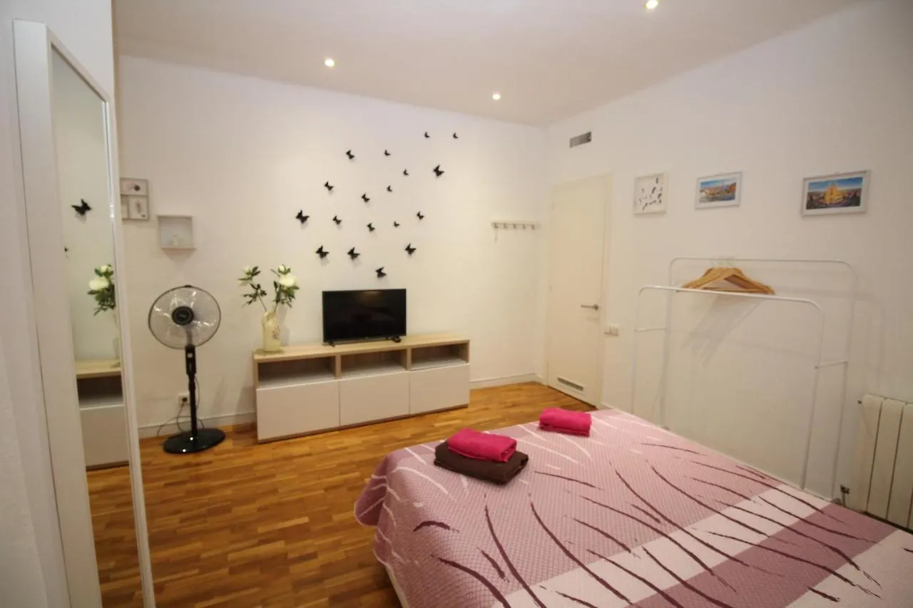 Nuevo Arago Habitaciones Barcellona