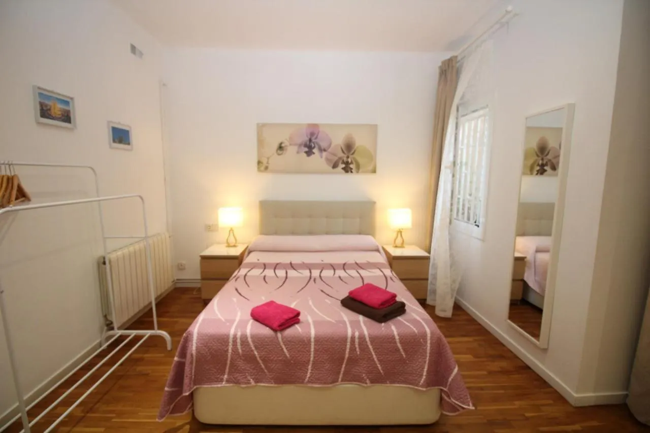 Bed & Breakfast Nuevo Arago Habitaciones Barcellona