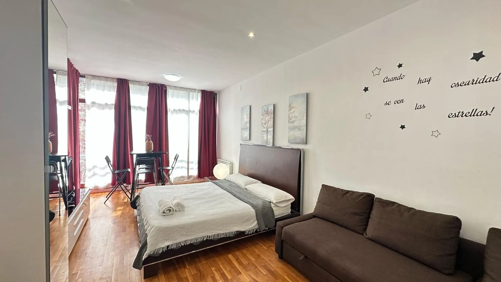 Nuevo Arago Habitaciones Barcellona Bed & Breakfast