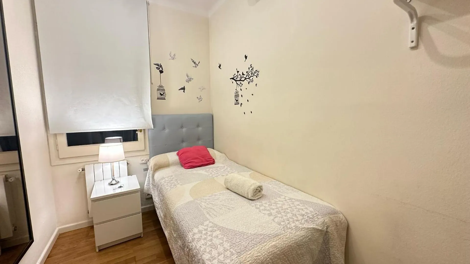 Bed & Breakfast Nuevo Arago Habitaciones Barcellona Spagna