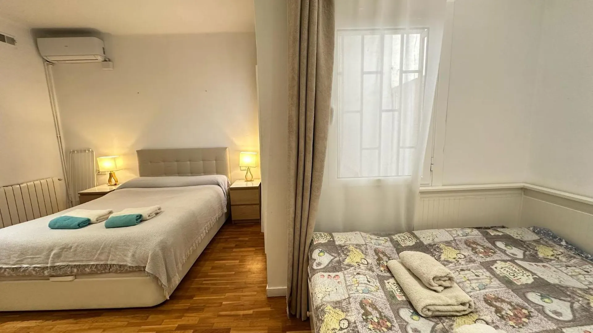 Nuevo Arago Habitaciones Barcelona Spain