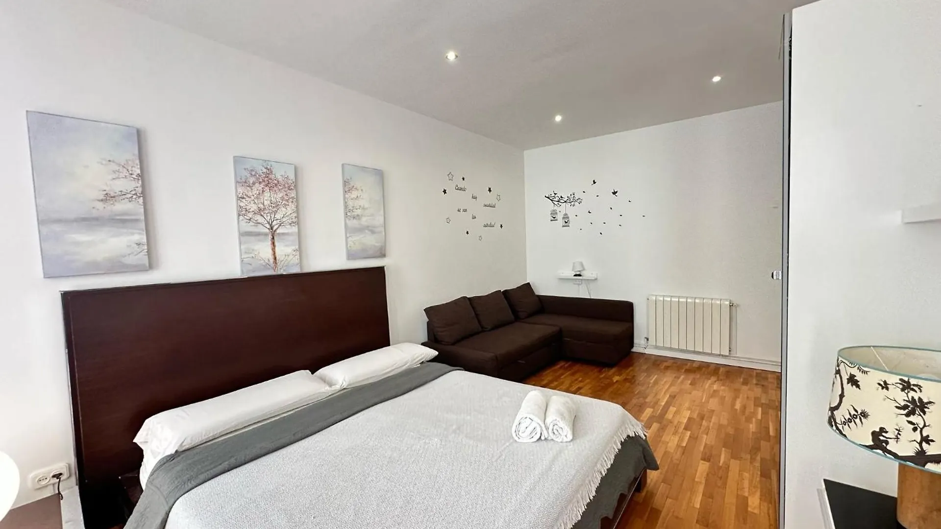 Nuevo Arago Habitaciones Barcelona